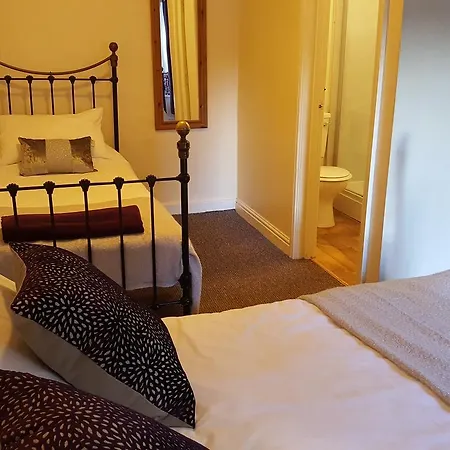 The Turf 3* Richmond (North Yorkshire)